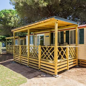 Camping Adria Mobile Homes In Brioni Sunny Camping Kamp Pula
